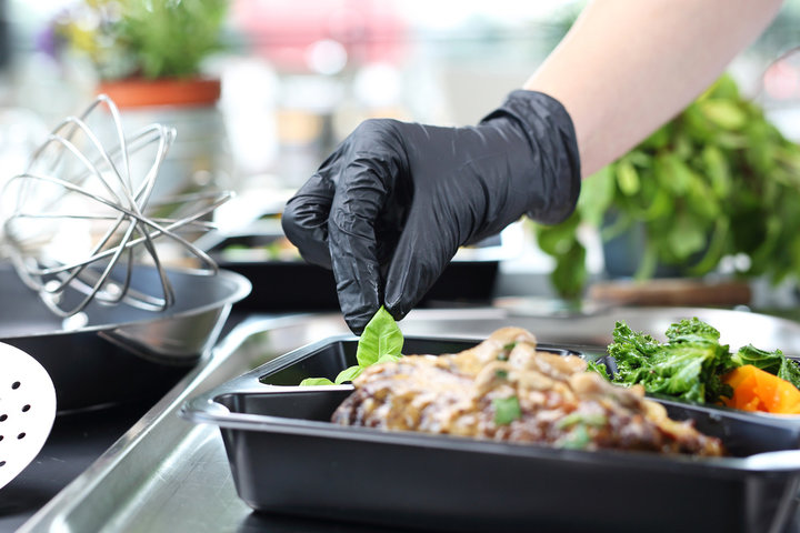 livrare pranz dragasani starter si fel principal